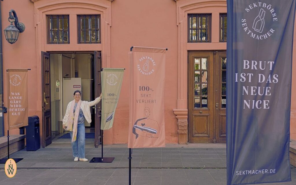 Nicole Wolbers Schaumweinmagazin bei der Sektbörse Mainz
Sekt uns seine Geschichte